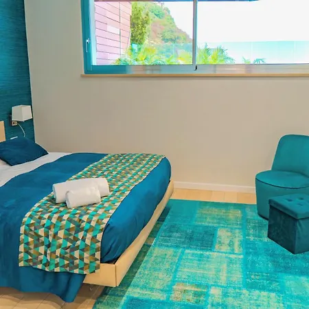 Aparthotel Isola Bella Infinity 2*